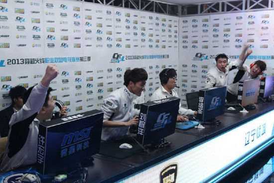 也让对手闻 也让对手闻